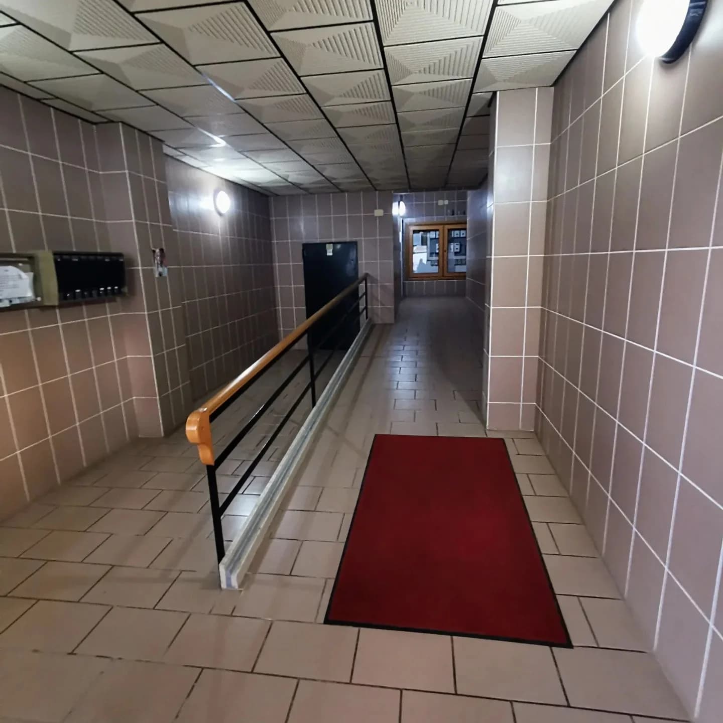 Hol bloc curățat profesional