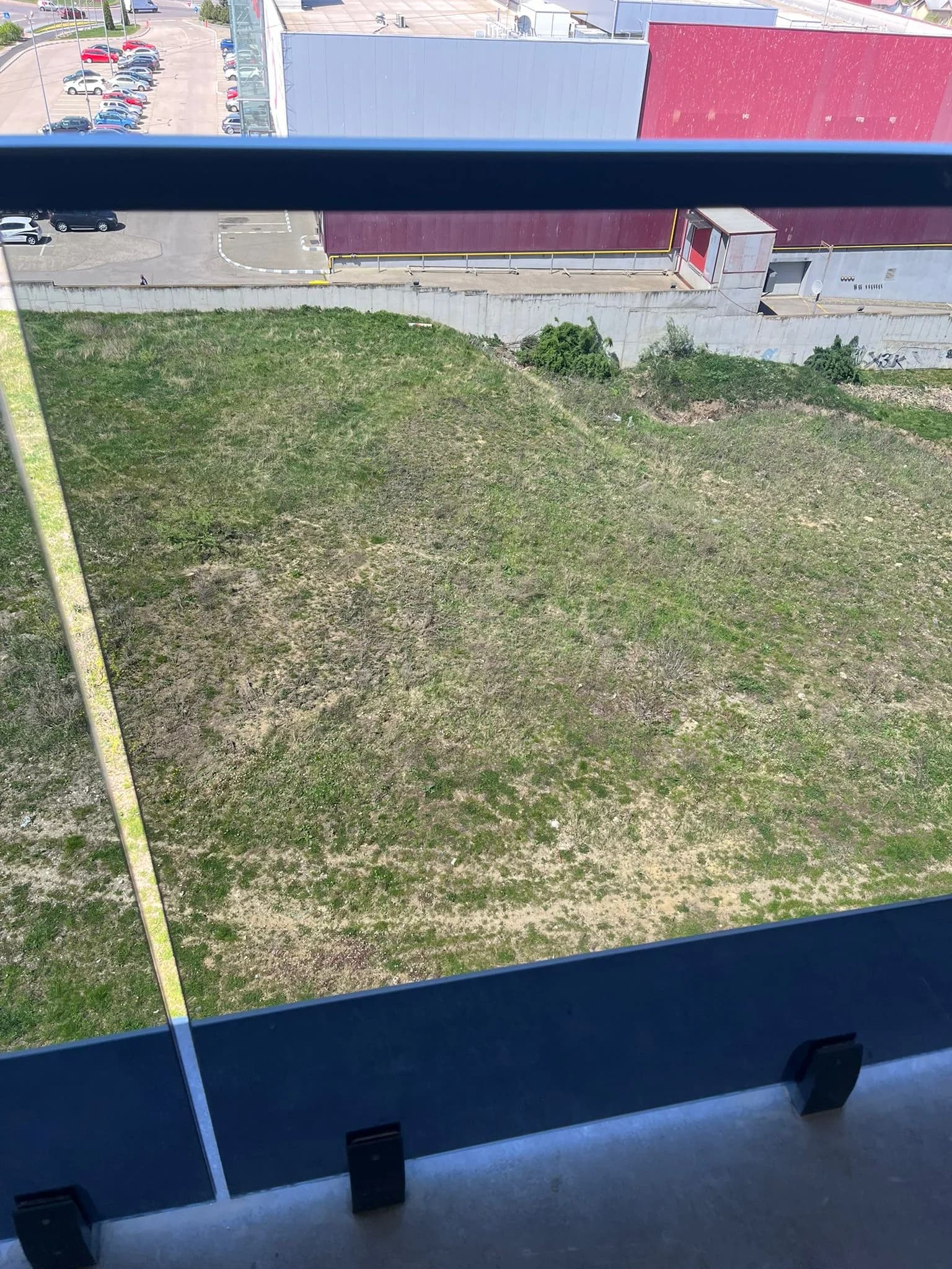 Întreținere gazon și grădină exterioară